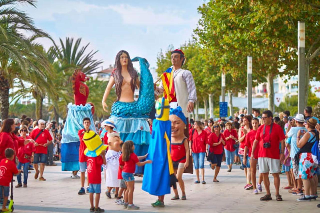 דירות Mileni 2 2 1 1 Roses - Barneda Premium מראה חיצוני תמונה